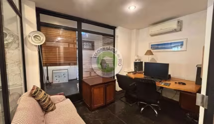 Residência de Luxo à Venda em Humaitá, Rio de Janeiro - 4 Quartos, 1 Suíte, 2 Salas, 4 Banheiros e 3 Vagas de Garagem!