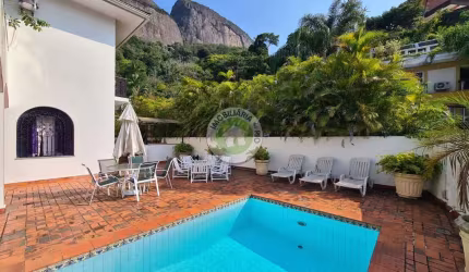 Casa de 790m², 5 quartos na Rua Alexandre Stockler - Gávea