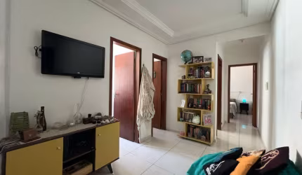 Apartamento com 3 quartos a 800 metros da praia dos ingleses.