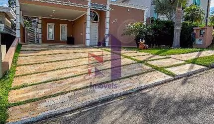 Belíssima Casa 3 dorm 1 suíte