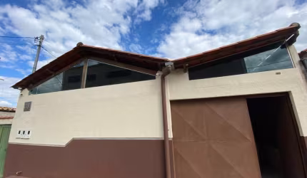 Casa para venda em Esmeraldas