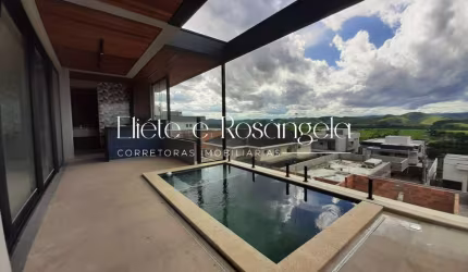 Sobrado com 4 suítes e lindíssima vista no Residencial Jaguary