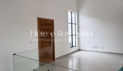 Sobrado para venda no Jardim Santa Júlia 196m²!!