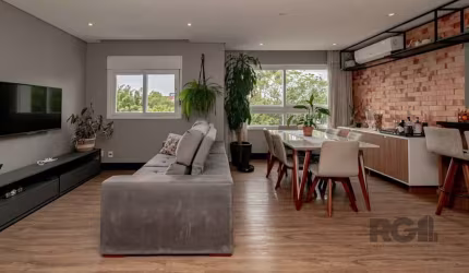 Apartamento para venda  no Bairro Navegantes em Porto Alegre