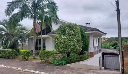 LINDA CASA CONDOMÍNIO CANTEGRIL - VIAMÃO RS