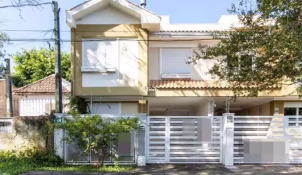 LINDA CASA DE TRÊS DORMITÓRIOS - NONOAI - PORTO ALEGRE RS