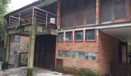 LINDA RESIDÊNCIA NA ESTRADA DA BRANQUINHA VIAMÃO-RS