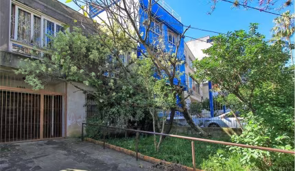 Casa para venda  no Bairro Petrópolis em Porto Alegre