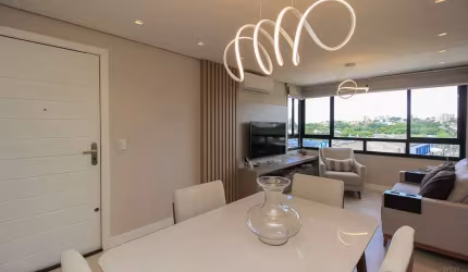Apartamento para venda  no Bairro Santa Maria Goretti em Porto Alegre