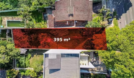 Terreno-Lote Residencial para venda  no Bairro Cristal em Porto Alegre
