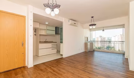 Apartamento para venda  no Bairro Passo da Areia em Porto Alegre
