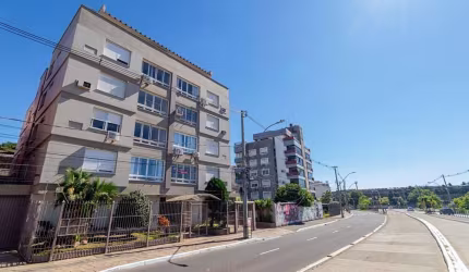 Apartamento para venda  no Bairro MEDIANEIRA em Porto Alegre