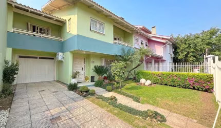 Casa para venda  no Bairro IPANEMA em Porto Alegre
