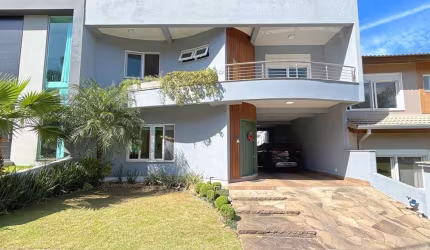 Casa em Condomínio para venda  no Bairro Hípica em Porto Alegre