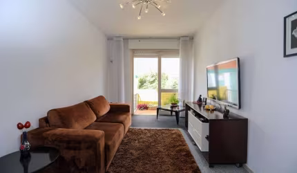 Apartamento para venda  no Bairro VILA IPIRANGA em Porto Alegre