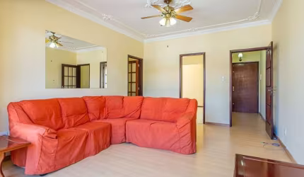 Apartamento para venda  no Bairro Azenha em Porto Alegre