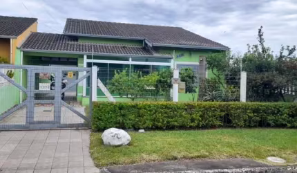 CASA EM TRAMANDAÍ / TRAMANDAÍ