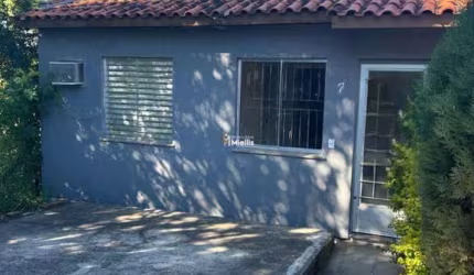 Casa desocupada no Condomínio Village Tarumã