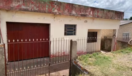 CASA À VENDA