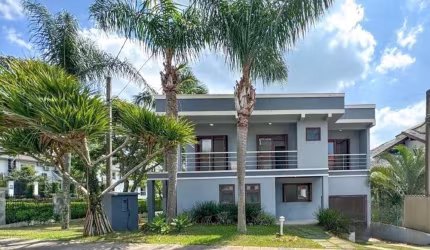 Casa para venda  no Bairro Lomba do Pinheiro em Porto Alegre