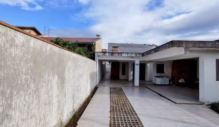 Casa para venda  no Bairro São José em Canoas