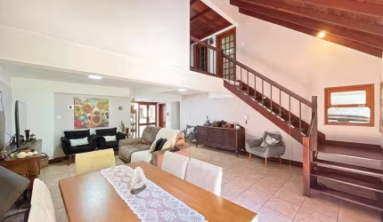 Casa em Condomínio para venda  no Bairro IPANEMA em Porto Alegre