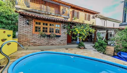 Casa em Condomínio para venda  no Bairro Santa Tereza em Porto Alegre