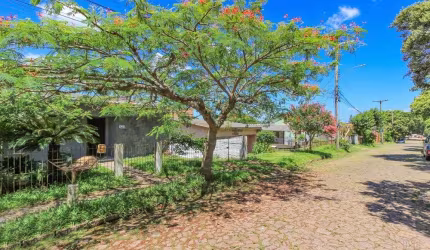 Casa para venda  no Bairro Espírito Santo em Porto Alegre