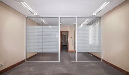 Edifício Comercial para venda  no Bairro SAO JOAO em Porto Alegre
