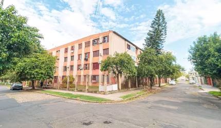 Apartamento para venda  no Bairro RUBEM BERTA em Porto Alegre