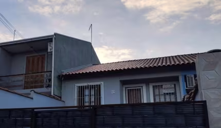 Casa para venda  no Bairro Jardim Algarve em ALVORADA