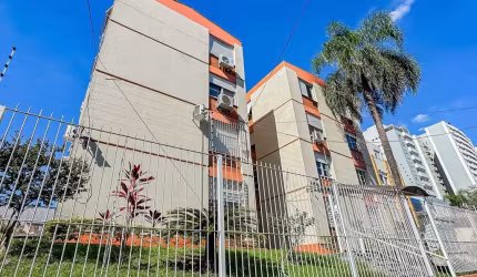 Apartamento para venda  no Bairro Passo da Areia em Porto Alegre