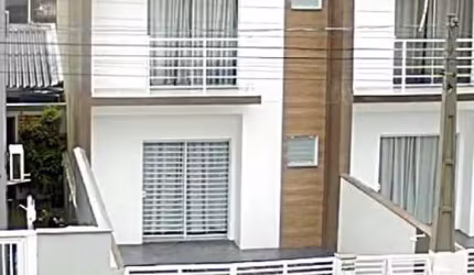 Sobrado à venda, 109 m² por R$ 750.000,00 - Itacolomi - Balneário Piçarras/SC