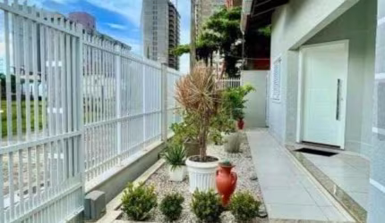 Casa à venda, 147 m² por R$ 1.500.000,00 - Itacolomi - Balneário Piçarras/SC