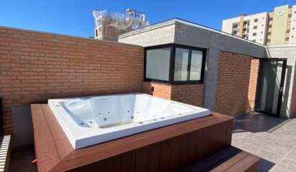 Sobrado à venda por R$ 1.250.000,00 - Itacolomi - Balneário Piçarras/SC