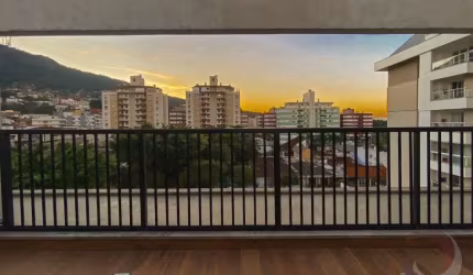 Excelente Studio próximo a UFSC