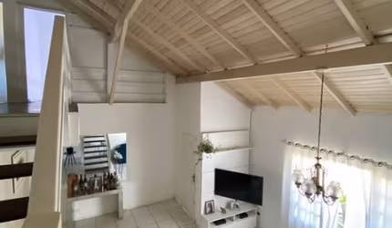 ÓTIMA Casa de 3 dormitórios em  Barreiros