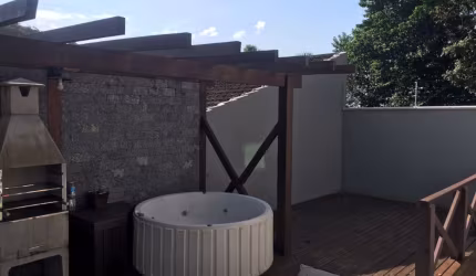 EXCELENTE Casa de 2 dormitórios no Centro de São José