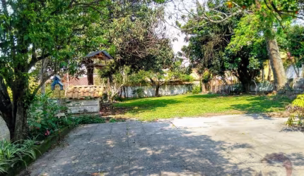 LINDA Casa de 6 dormitórios em Ipiranga