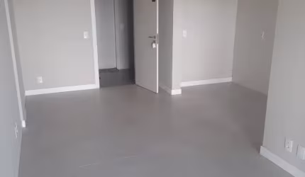 EXCELENTE APARTAMENTO DE 2 DORMITÓRIOS NO CENTRO DE FLORIANÓPOLIS