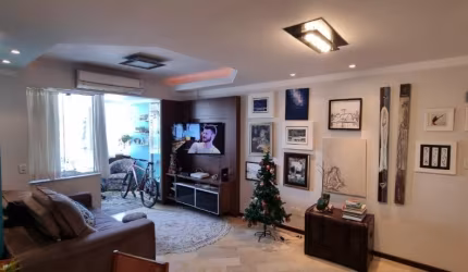 ÓTIMO APARTAMENTO DE 3 DORMITÓRIOS NO CENTRO DE FLORIANÓPOLIS