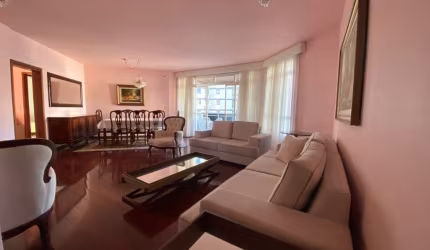 EXCELENTE APARTAMENTO DE 3 DORMITÓRIOS NO CENTRO DE FLORIANÓPOLIS