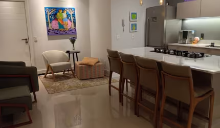 LINDO APARTAMENTO DE 2 DORMITÓRIOS NA AGRONÔMICA