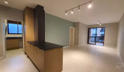 LINDO APARTAMENTO DE 4 DORMITÓRIOS NO ITACORUBI