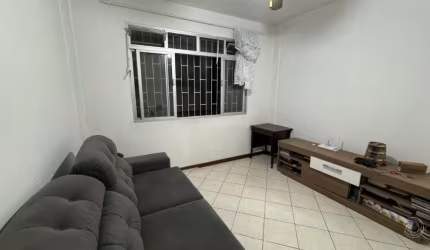 ÓTIMA OPORTUNIDADE DE 3 DORMITÓRIOS NA TRINDADE