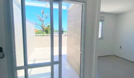 LINDO APARTAMENTO DE 1 DORMITÓRIO NA LAGOA DA CONCEIÇÃO