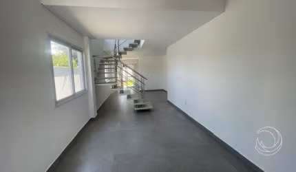 EXCELENTE CASA RESIDENCIAL DE 3 DORMITÓRIOS NO CAMPECHE