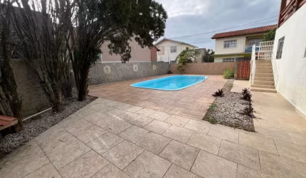 LINDA CASA RESIDENCIAL DE 4 DORMITÓRIOS NO CAMPECHE