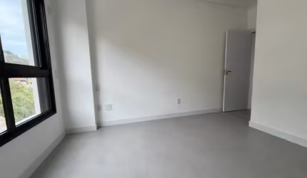 ÓTIMO APARTAMENTO DE 3 DORMITÓRIOS NO CENTRO DE FLORIANÓPOLIS
