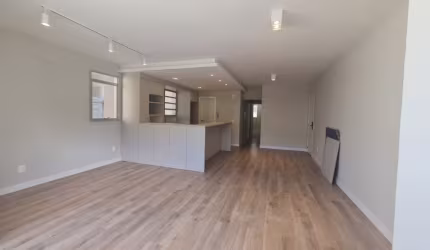 EXCELENTE APARTAMENTO DE 3 DORMITÓRIOS NO CENTRO DE FLORIANÓPOLIS
